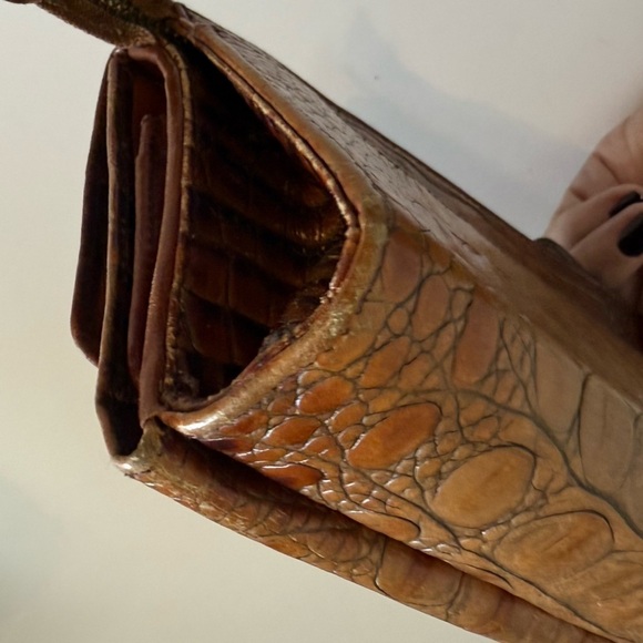 Brahmin Tan Brown Crocodile Embossed Vintage Bifold Purse Bag Clutch Wallet - Picture 8 of 11